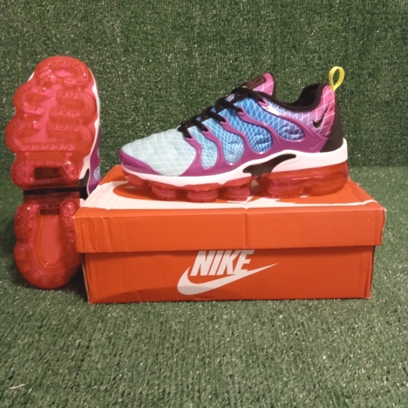 Nike Air Vapormax - Picture 2 of 5